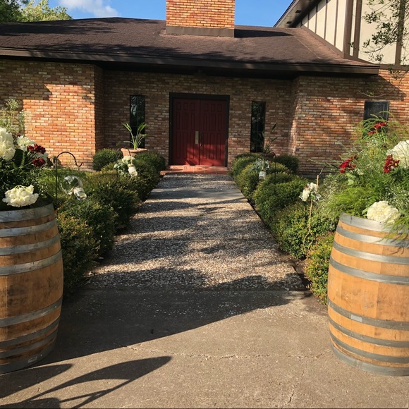 Meet your Posher, Veronica - Picture 3 of 3